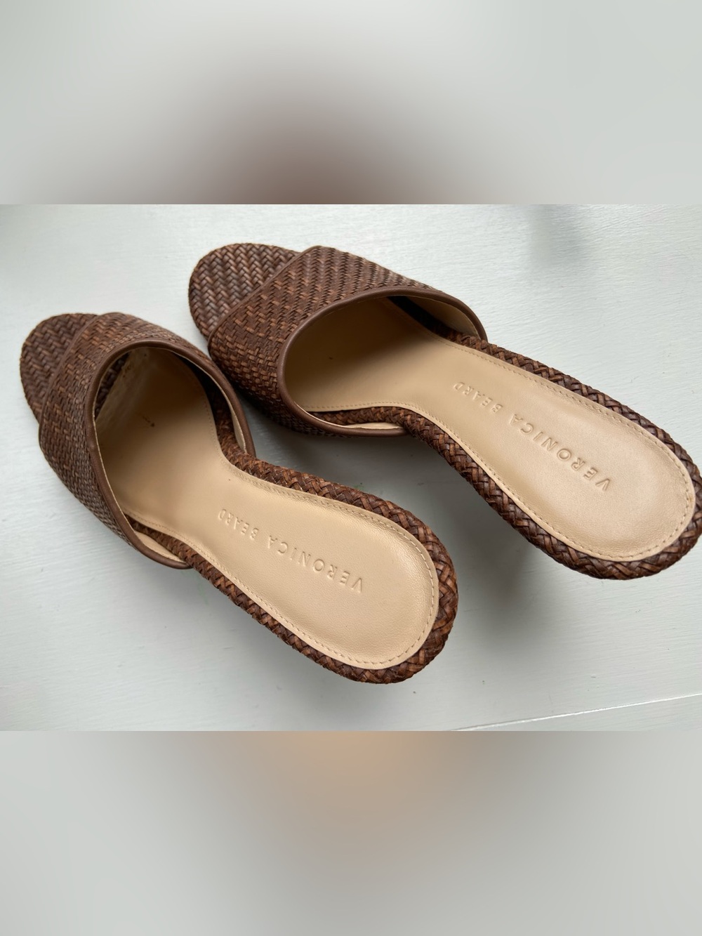Veronica Beard Brown Woven Leather Slide Mules, size 8, 4 inches